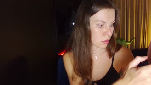 Snapshot of roter_rita chatting on 10-19-25, 07:36 roter_rita online show from 10-19-25, 07:36