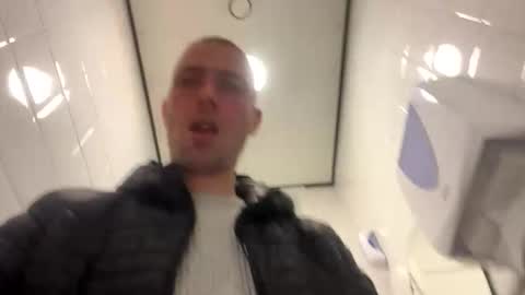 Snapshot of rotteei1 chatting on 02-03-26, 09:36 rotteei1 online show from 02-03-26, 09:36