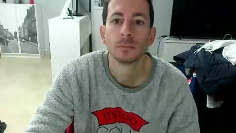 Snapshot of roubarixx chatting on 01-14-25, 08:41 roubarixx online show from 01-14-25, 08:41
