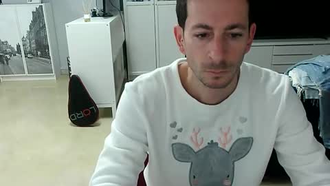 Snapshot of roubarixx chatting on 01-23-25, 08:57 roubarixx online show from 01-23-25, 08:57