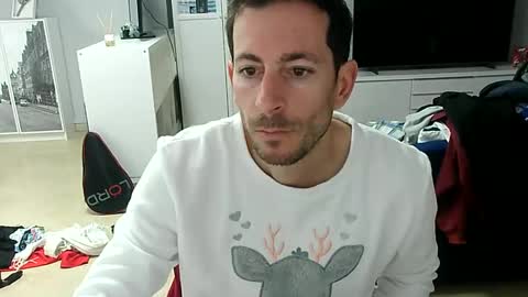 Snapshot of roubarixx chatting on 01-29-25, 08:08 roubarixx online show from 01-29-25, 08:08