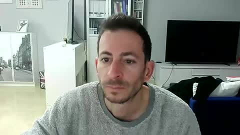 Snapshot of roubarixx chatting on 03-05-25, 07:38 roubarixx online show from 03-05-25, 07:38