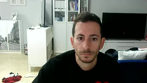 Snapshot of roubarixx chatting on 03-06-25, 09:47 roubarixx online show from 03-06-25, 09:47