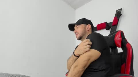 Tommy and Steven online show from 01-11-26, 09:42