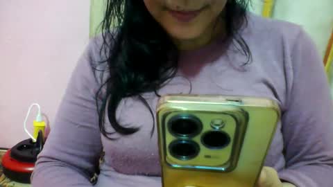 Snapshot of roujasix chatting on 03-25-26, 12:27 Rouja six online show from 03-25-26, 12:27