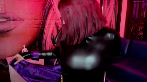 Snapshot of rouse_darkk chatting on 10-17-25, 04:48 rouse darkk online show from 10-17-25, 04:48