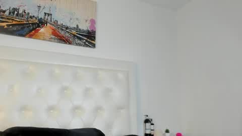 rouse_sexy_hotxx77 online show from 05-17-26, 02:02