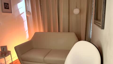 Rousee online show from 02-21-26, 01:01