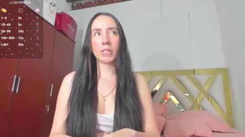 Snapshot of rousee_yarelds chatting on 02-02-25, 06:48 rousee_yarelds online show from 02-02-25, 06:48