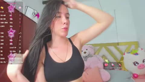 Snapshot of rousee_yarelds chatting on 09-24-25, 04:27 rousee_yarelds online show from 09-24-25, 04:27