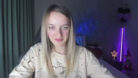 Snapshot of rousereed chatting on 12-20-24, 04:57 Rouse online show from 12-20-24, 04:57