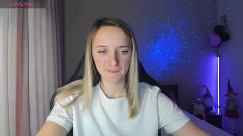 Snapshot of rousereed chatting on 01-07-25, 10:11 Rouse online show from 01-07-25, 10:11