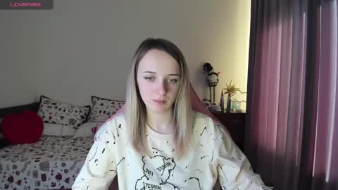 Snapshot of rousereed chatting on 02-26-25, 12:58 Rouse online show from 02-26-25, 12:58