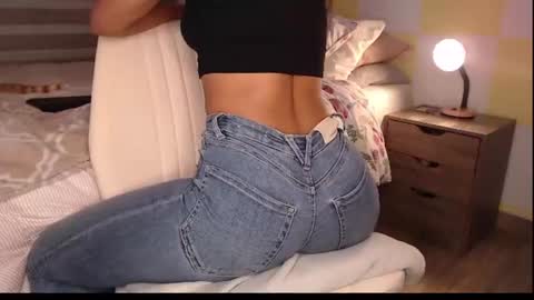 Rouss marie henao  online show from 06-13-26, 04:49