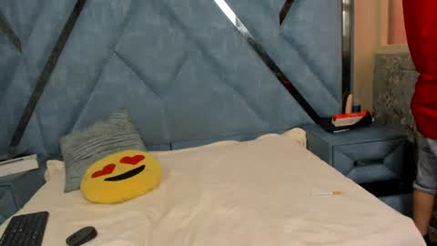 Snapshot of rousse_sg chatting on 07-12-26, 08:11 Rouss sg online show from 07-12-26, 08:11