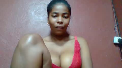Snapshot of rovaelyah chatting on 03-10-26, 03:11 rovaelyah online show from 03-10-26, 03:11