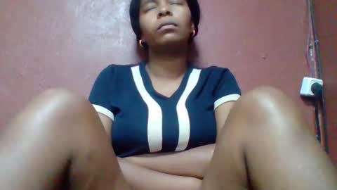 Snapshot of rovaelyah chatting on 03-13-26, 03:02 rovaelyah online show from 03-13-26, 03:02