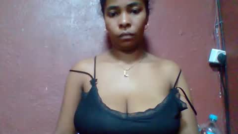 Snapshot of rovaelyah chatting on 03-24-26, 04:34 rovaelyah online show from 03-24-26, 04:34