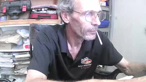 Snapshot of rover_ chatting on 02-13-25, 01:19 rover_ online show from 02-13-25, 01:19