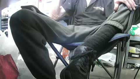 Snapshot of rover_ chatting on 09-24-25, 04:05 rover_ online show from 09-24-25, 04:05