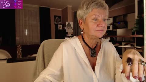 Roxana online show from 12-17-24, 06:09