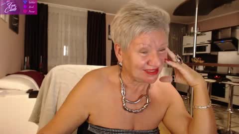Roxana online show from 12-27-24, 06:10
