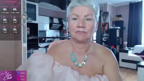 Roxana online show from 09-22-25, 01:24