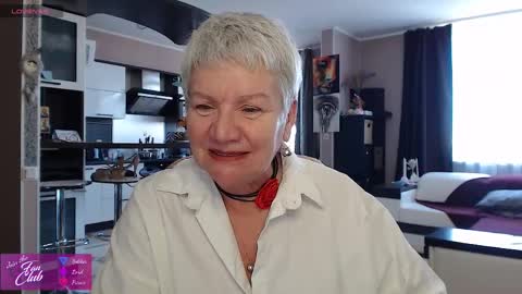 Roxana online show from 04-01-26, 02:25