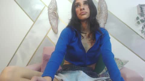   online show from 12-04-24, 07:34