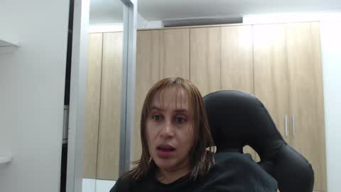Roxana online show from 01-12-25, 02:14