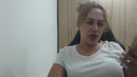 Roxana online show from 10-01-25, 03:12