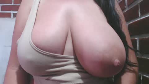 roxxy online show from 01-17-25, 04:04