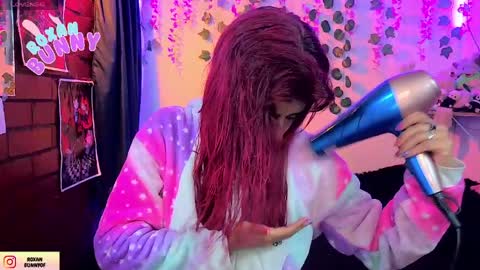 roxxy online show from 05-06-26, 08:19