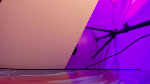 Roxane online show from 02-26-26, 05:50