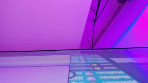 Roxane online show from 03-21-26, 09:14