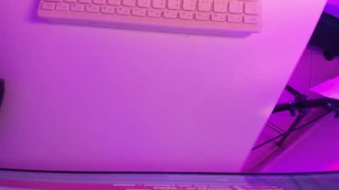 Roxane online show from 03-22-26, 09:56