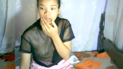 roxanne_98 online show from 01-30-25, 03:22