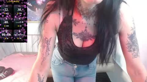 Roxanne online show from 04-29-26, 01:15