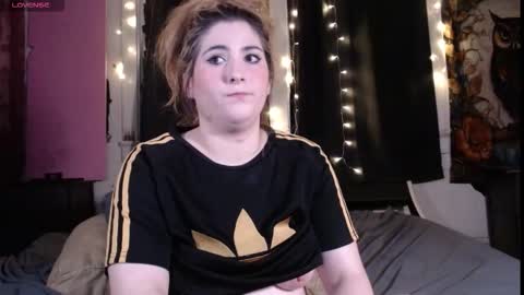 Silver online show from 11-19-25, 02:22