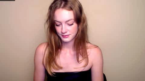 Roxa online show from 09-14-25, 08:24