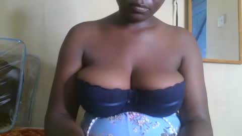 Snapshot of roxen_atieno chatting on 12-13-24, 02:16 roxen_atieno online show from 12-13-24, 02:16