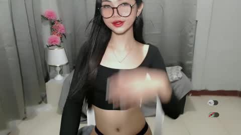 Snapshot of roxie_fuckdoll chatting on 12-28-24, 12:47 Roxie online show from 12-28-24, 12:47
