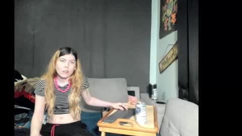 Snapshot of roxihazeleyes chatting on 03-02-26, 05:08 roxihazeleyes online show from 03-02-26, 05:08