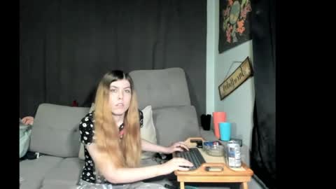 roxihazeleyes online show from 05-21-26, 01:23