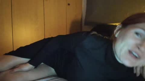 Snapshot of roxxxco chatting on 03-08-25, 04:34 Tatyana online show from 03-08-25, 04:34