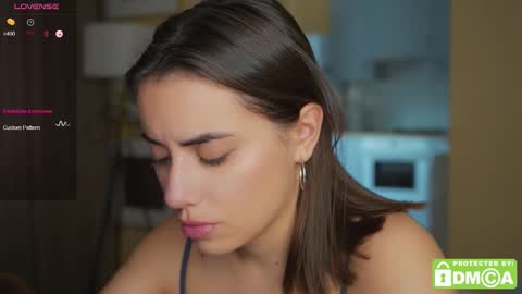 Snapshot of roxxxete chatting on 10-03-25, 07:16 roxxxete online show from 10-03-25, 07:16