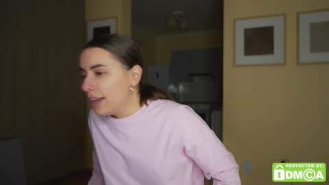 Snapshot of roxxxete chatting on 11-06-25, 03:46 roxxxete online show from 11-06-25, 03:46