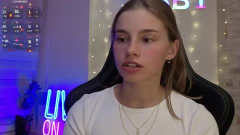 Roxieex ABBY online show from 05-13-26, 07:22