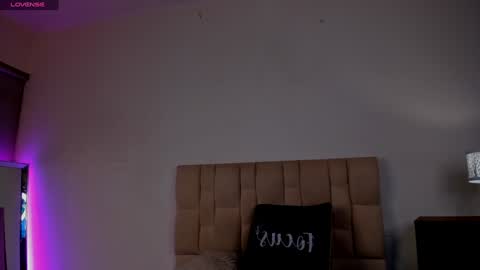 Roxxy online show from 12-02-24, 10:23