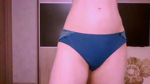 Roxxy Wharton online show from 05-17-26, 12:12